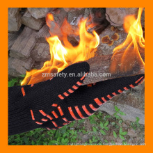 Guantes largos del horno del pun ¢ o del Bbq ignífugos Mitón negro de la parrilla para la venta